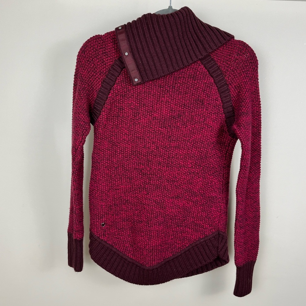 Lululemon Passage to Prana Sweater - Picture 5 of 10